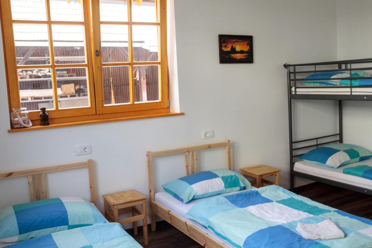 Bikeski Family Hotel, B&B, Apartaments, Rooms Mezica Exterior photo