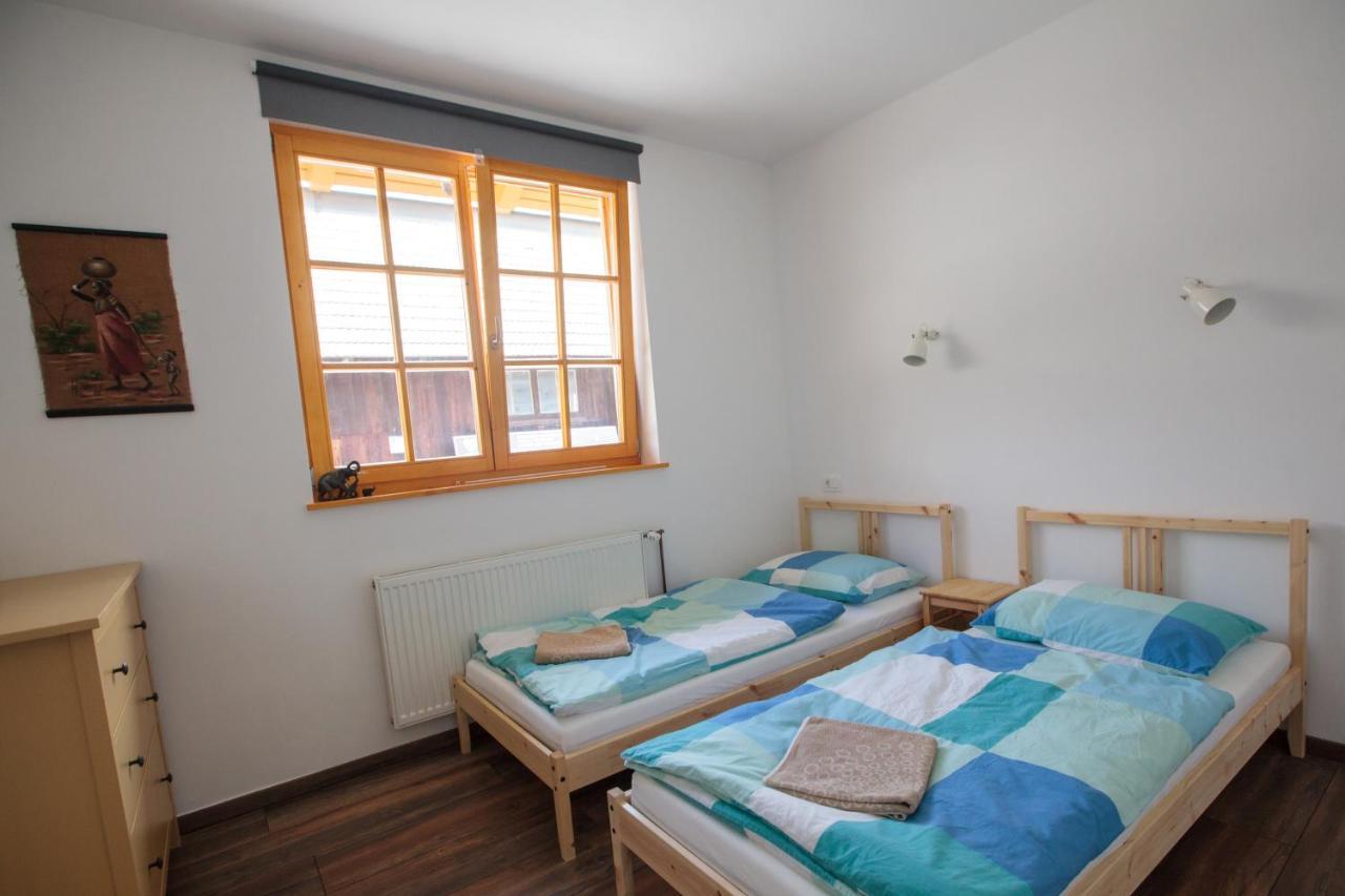 Bikeski Family Hotel, B&B, Apartaments, Rooms Mezica Exterior photo