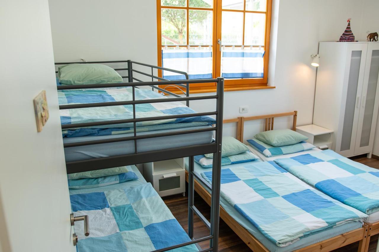 Bikeski Family Hotel, B&B, Apartaments, Rooms Mezica Exterior photo