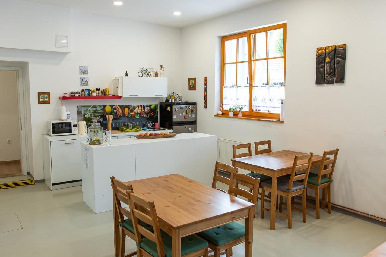 Bikeski Family Hotel, B&B, Apartaments, Rooms Mezica Exterior photo